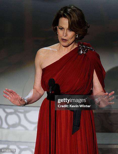 Actress Sigourney Weaver presents onstage during the 82nd Annual Academy Awards held at Kodak Theatre on March 7, 2010 in Hollywood, California.