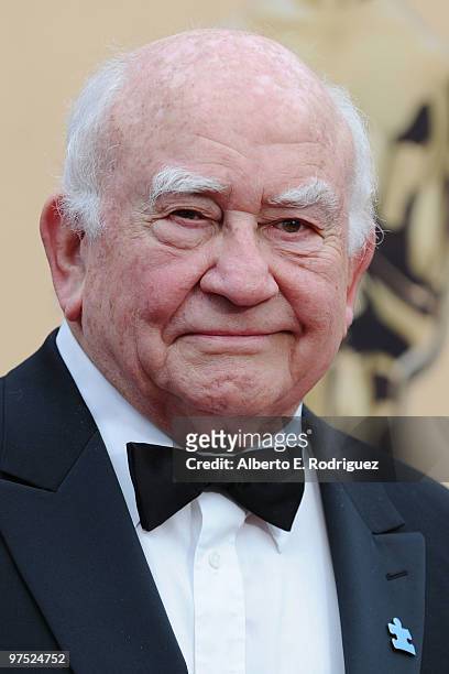 Actor Ed Asner arrives at the 82nd Annual Academy Awards held at Kodak Theatre on March 7, 2010 in Hollywood, California.
