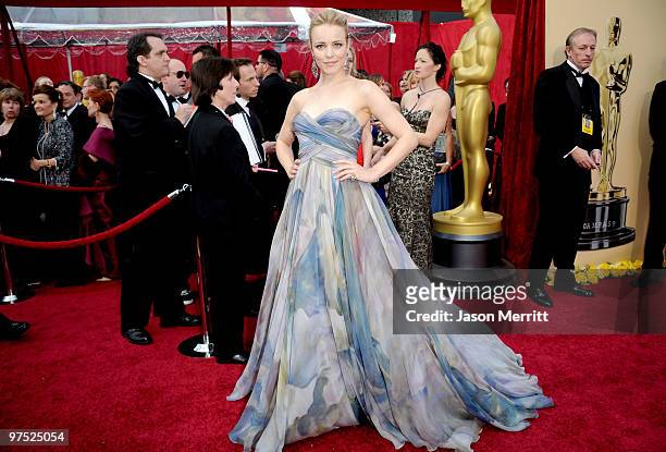Actress Rachel McAdams arrives at the 82nd Annual Academy Awards held at Kodak Theatre on March 7, 2010 in Hollywood, California.