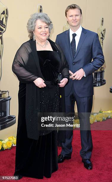 Actress Kathy Bates and guest arrive at the 82nd Annual Academy Awards held at Kodak Theatre on March 7, 2010 in Hollywood, California.