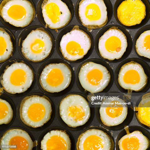 kind of thai sweetmeat made from partridge eggs (kanom krok kai - krok stockfoto's en -beelden