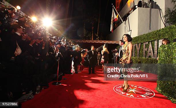 Actress Salma Hayek attends the 2010 Vanity Fair Oscar Party hosted by Graydon Carter at the Sunset Tower Hotel on March 7, 2010 in West Hollywood,...