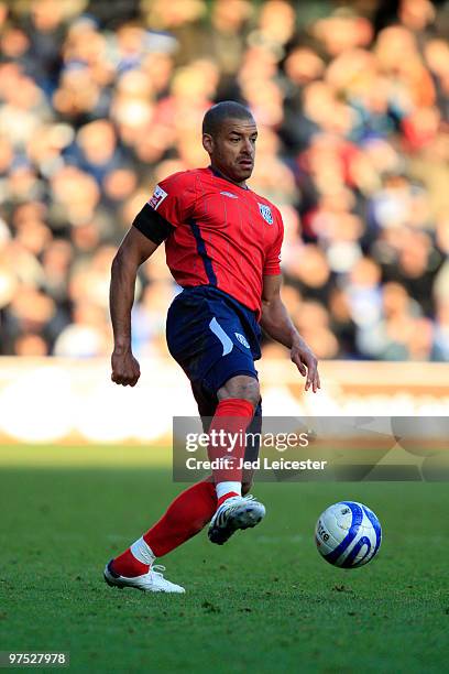 Stephen Reid of West Bromwich Albion during the Coca Cola Championship match between Queens Park Rangers and West Bromwich Albion, at Loftus Road on...