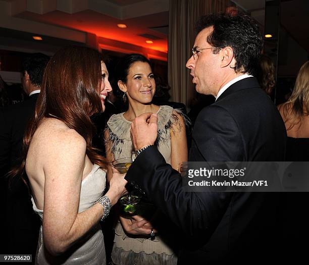Actress Julianne Moore, Jessica Seinfeld, and actor Jerry Seinfeld attend the 2010 Vanity Fair Oscar Party hosted by Graydon Carter at the Sunset...