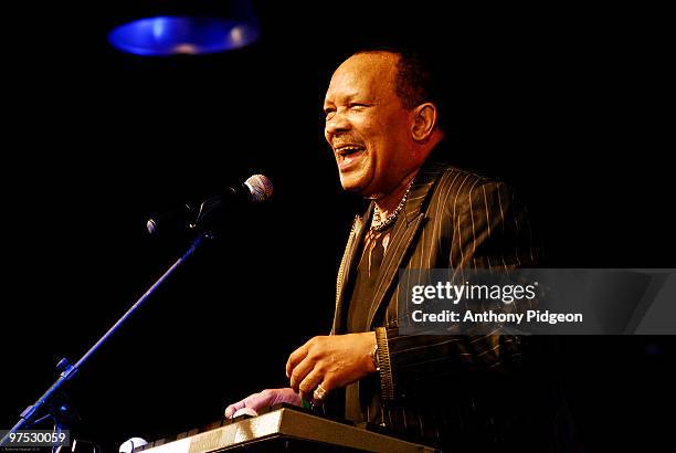 Roy Ayers performs on stage at the Jamaica Jazz and Blues Festival Prelude Series at the Sunset Jamaica Grand on January 25th 2010 in Ocho Rios,...