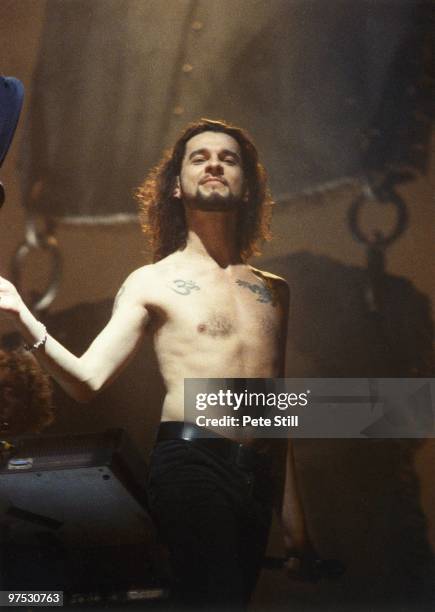 dave-gahan-of-depeche-mode-performs-on-stage-at-wembley-arena-on-december-20th-1993-in-london.jpg dave-gahan-of-depeche-mode-performs-on-stage-at-wembley-arena-on-december-20th-1993-in-london.jpg