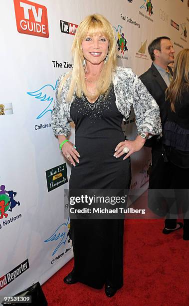 Actress Pamela Bach Hasselhoff arrives at the 11th Annual Children Uniting Nations Oscar Celebration, held at the Beverly Hilton Hotel on March 7,...