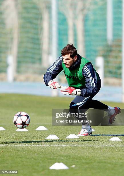 Real Madrid goalkeeper Iker Casillas in action during a training session at Valdebebas on March 8, 2010 in Madrid, Spain.