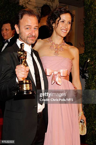 Producer Fisher Stevens and guest attend the 2010 Vanity Fair Oscar Party hosted by Graydon Carter at the Sunset Tower Hotel on March 7, 2010 in West...