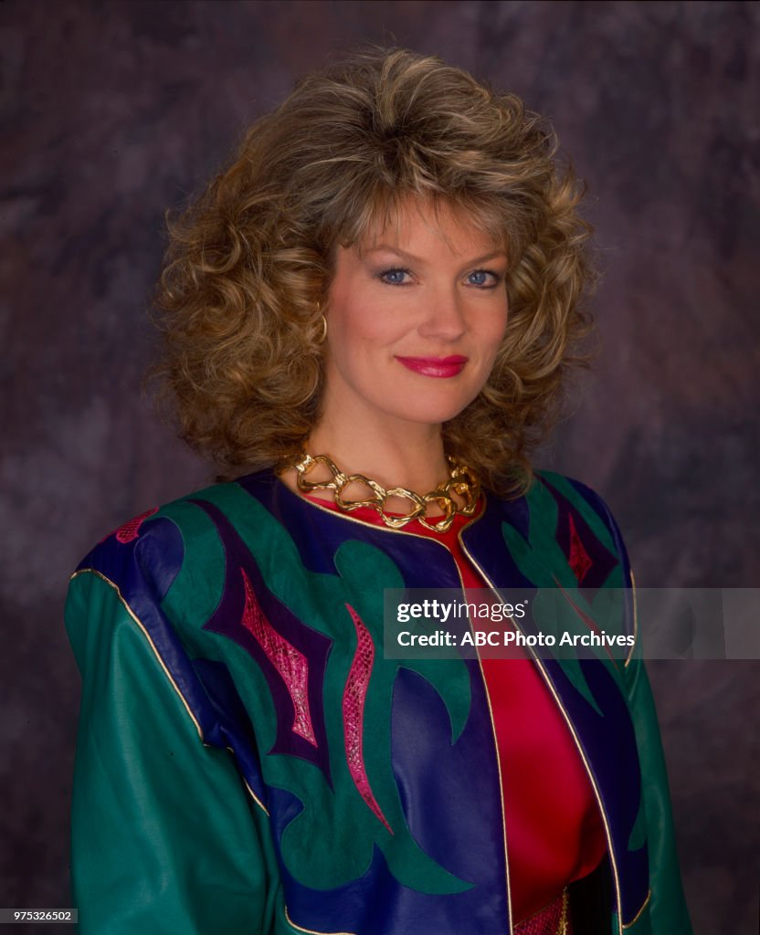 mary hart net worth