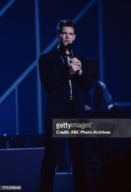 Los Angeles, CA Randy Travis performing on the 17th Annual American Music Awards, Shrine Auditorium, January 22, 1990.