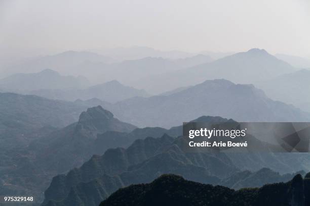 hunan - tianmen shan. - tianmen stock pictures, royalty-free photos & images