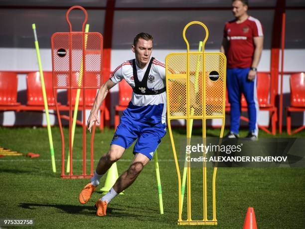 Russia's defender Andrei Semyonov attends a training session in Novogorsk outside Moscow, on June 15 during the Russia 2018 World Cup football...