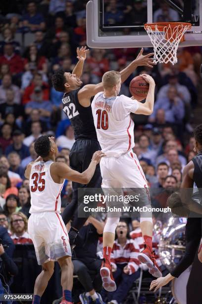 Playoffs: Arizona Lauri Markkanen in action, shot vs Xavier at SAP Center. San Jose, CA 3/23/2017 CREDIT: John W. McDonough