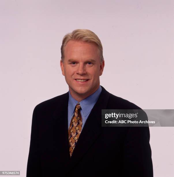 Boomer Esiason promotional photo.