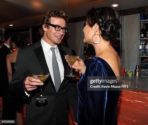 Actor Simon Baker and Rebecca Rigg attends the 2010 Vanity Fair Oscar Party hosted by Graydon Carter at the Sunset Tower Hotel on March 7, 2010 in...