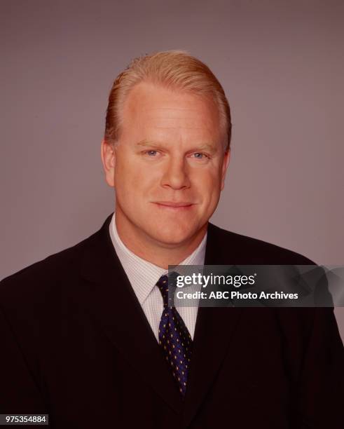 Boomer Esiason promotional photo.