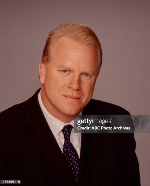 Boomer Esiason promotional photo.