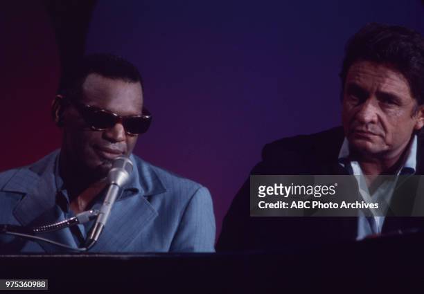 Ray Charles, Johnny Cash performing on The Johnny Cash Show.