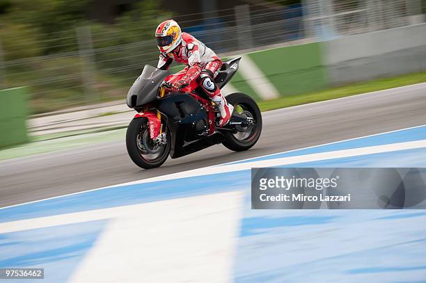 Mike Di Meglio of French and Mapfre Aspar Team heads down a straight during the first day of testing at Circuito de Jerez on March 6, 2010 in Jerez...