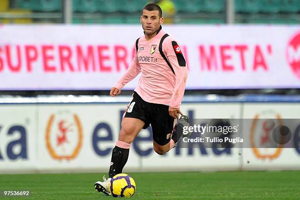 Antonio Nocerino of Palermo in action during the Serie A match between US Citta di Palermo and AS Livorno Calcio at Stadio Renzo Barbera on March 7,...