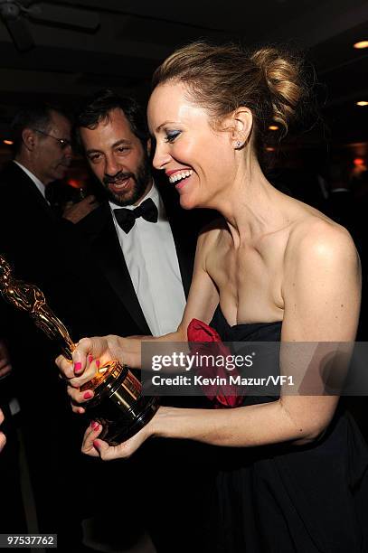 Judd Apatow and Leslie Mann attends the 2010 Vanity Fair Oscar Party hosted by Graydon Carter at the Sunset Tower Hotel on March 7, 2010 in West...