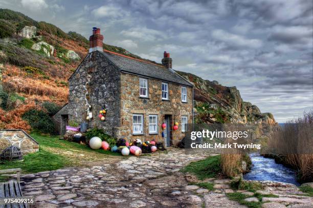coast cottage - kust karakteristiek stockfoto's en -beelden