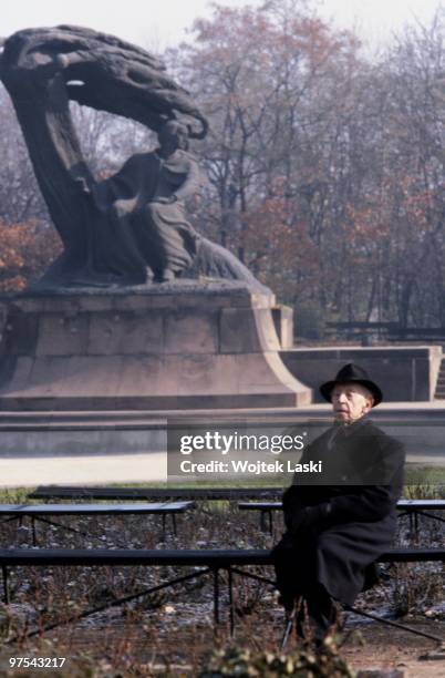 Artur Rubinstein, the most acclaimed Polish pianist while walking in Lazienki Park in Warsaw. On October 01, 1979