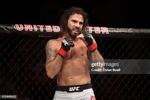 Clay Guida prepares to fight Charles Oliveira of Brazil in their lightweight bout during the UFC 225: Whittaker v Romero 2 event at the United Center...