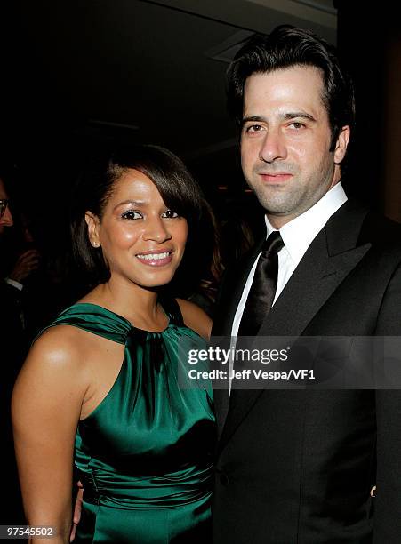 Actors Simone Bent and Troy Garity attend the 2010 Vanity Fair Oscar Party hosted by Graydon Carter at the Sunset Tower Hotel on March 7, 2010 in...