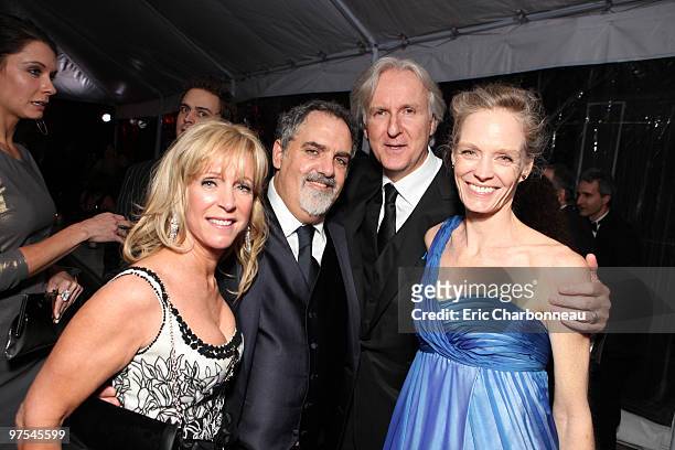 Julie Landau, Jon Landau, James Cameron and Suzy Amis at 20th Century Fox - Fox Searchlight Pictures Oscar Party on March 07, 2010 at Boulevard 3 in...