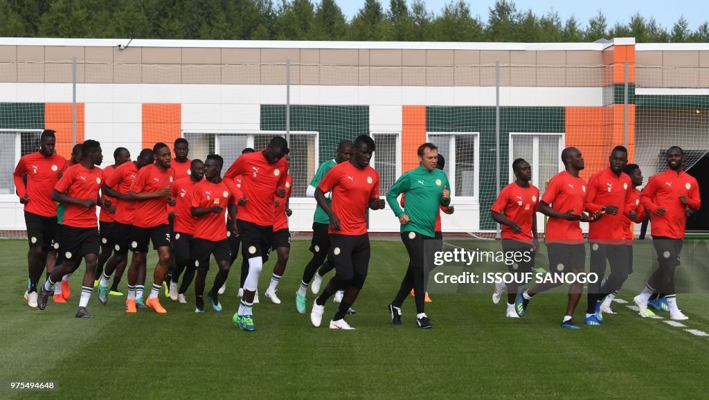 FBL-WC-2018-SEN-TRAINING