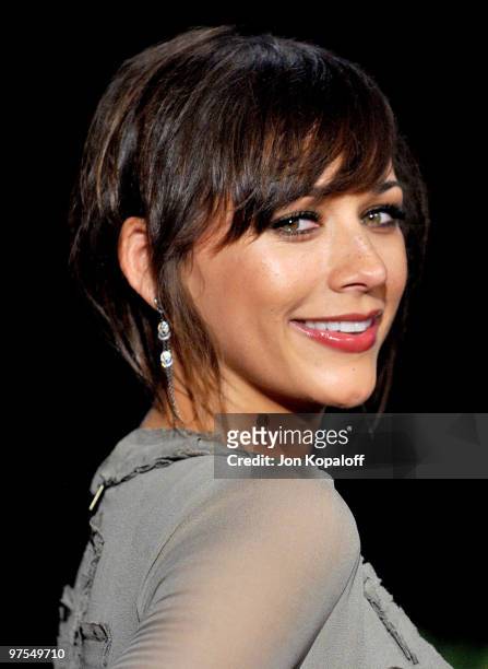 Actress Rashida Jones arrives at the 2010 Vanity Fair Oscar Party held at Sunset Tower on March 7, 2010 in West Hollywood, California.