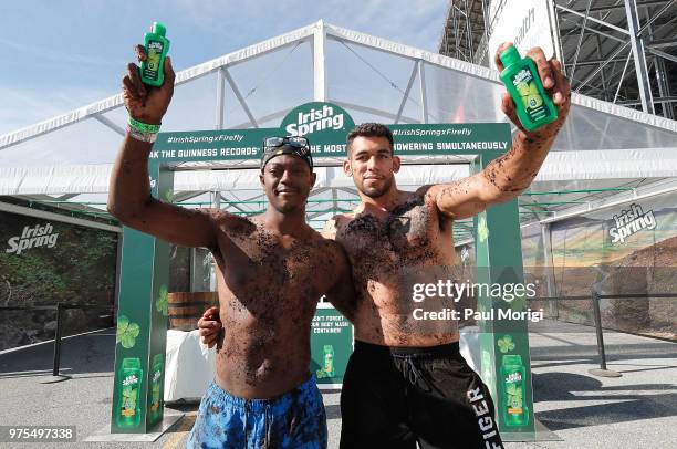 20 Irish Spring Breaks Guinness World Record Title For The Most People ...