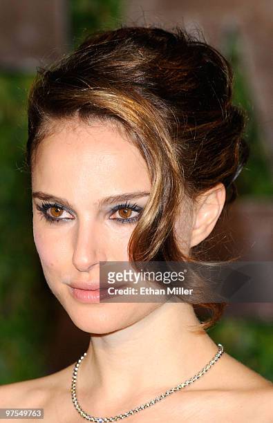 Actress Natalie Portman arrives at the 2010 Vanity Fair Oscar Party hosted by Graydon Carter held at Sunset Tower on March 7, 2010 in West Hollywood,...