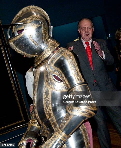 King Juan Carlos I visits 'El arte del poder' exhibition at El Prado Museum on March 8, 2010 in Madrid, Spain.