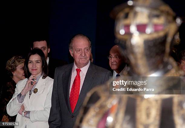 King Juan Carlos I and Minister of Culture Angeles Gonzalez Sinde visit El arte del poder exhibition at El Prado Museum on March 8, 2010 in Madrid,...