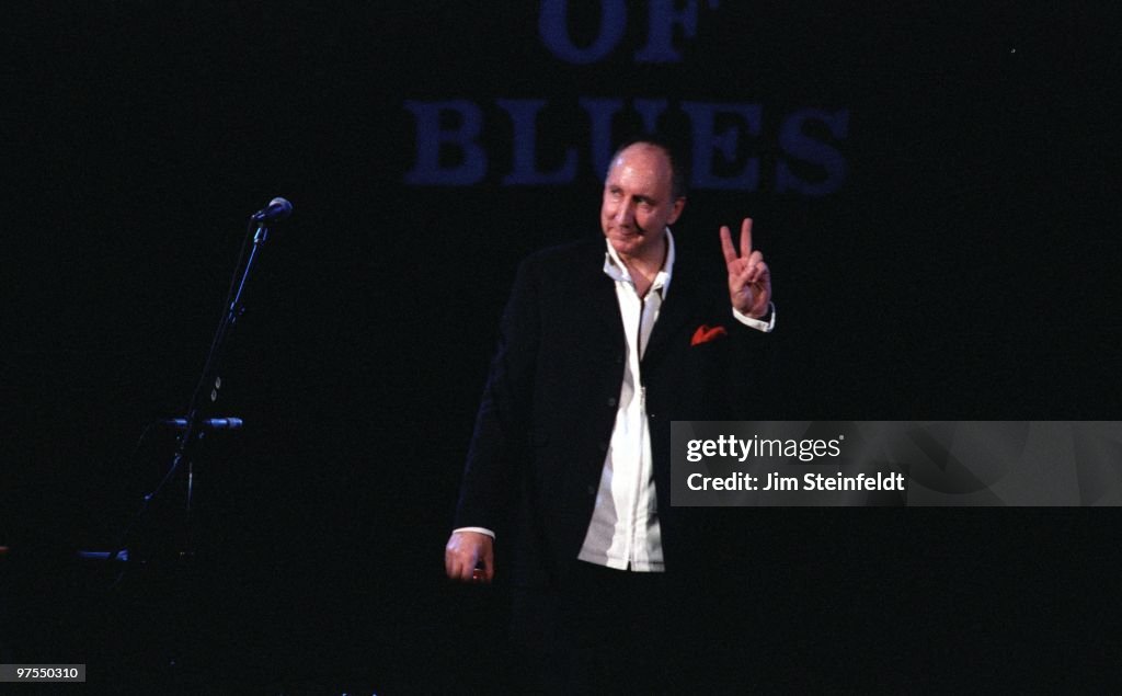 Pete Townshend Performs In Los Angeles