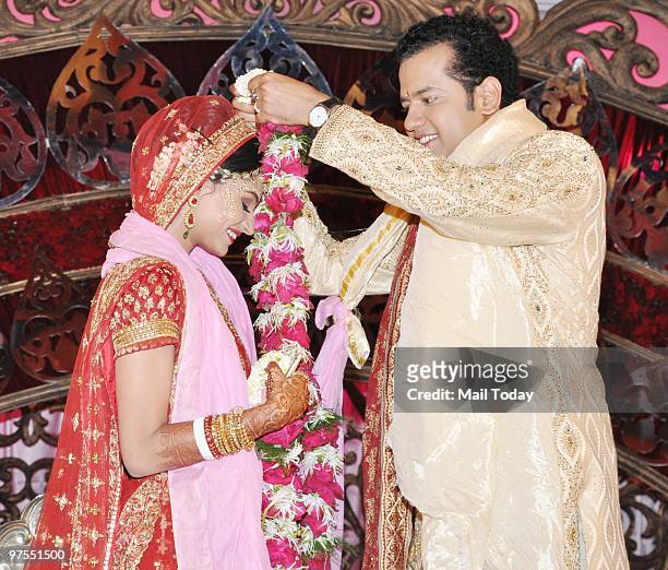 Rahul Mahajan with his wife Dimpy Ganguly at the final day of the reality show Rahul Dulhania Le Jayenge in Mumbai on March 6, 2010.