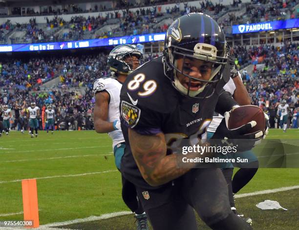 With his touchdown reception, Baltimore Ravens wide receiver Steve Smith moved into seventh place in the all-time receiving yardage rankings on...