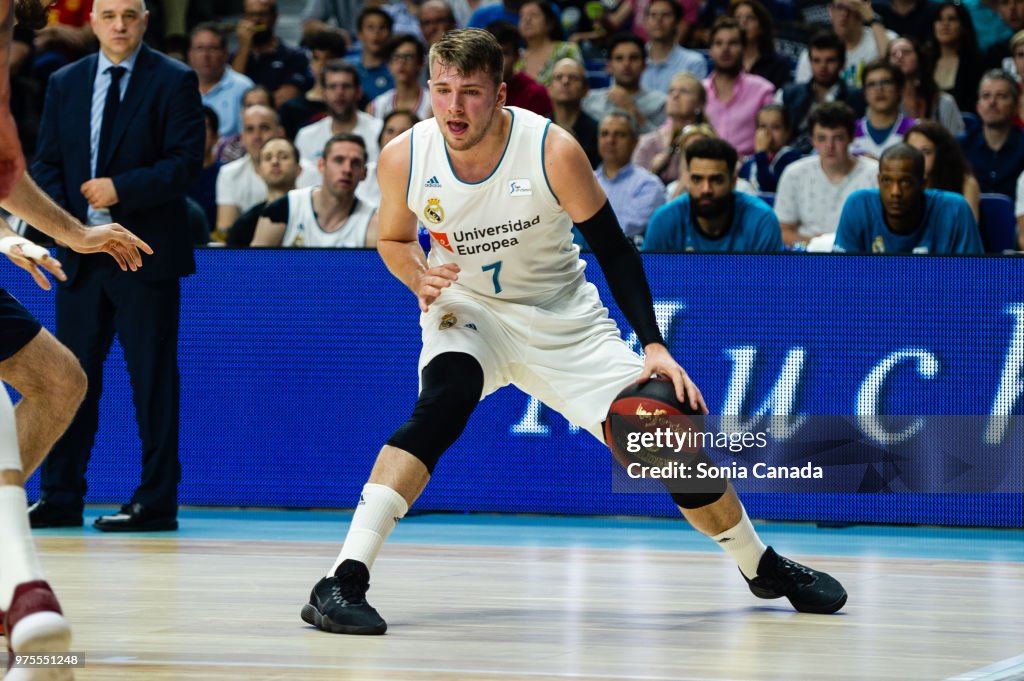 Real Madrid v Kirolbet Baskonia: Liga ACB