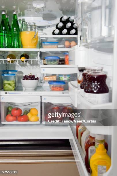 tidy fridge - neat fotografías e imágenes de stock