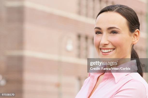 smiling woman - hair parting stockfoto's en -beelden