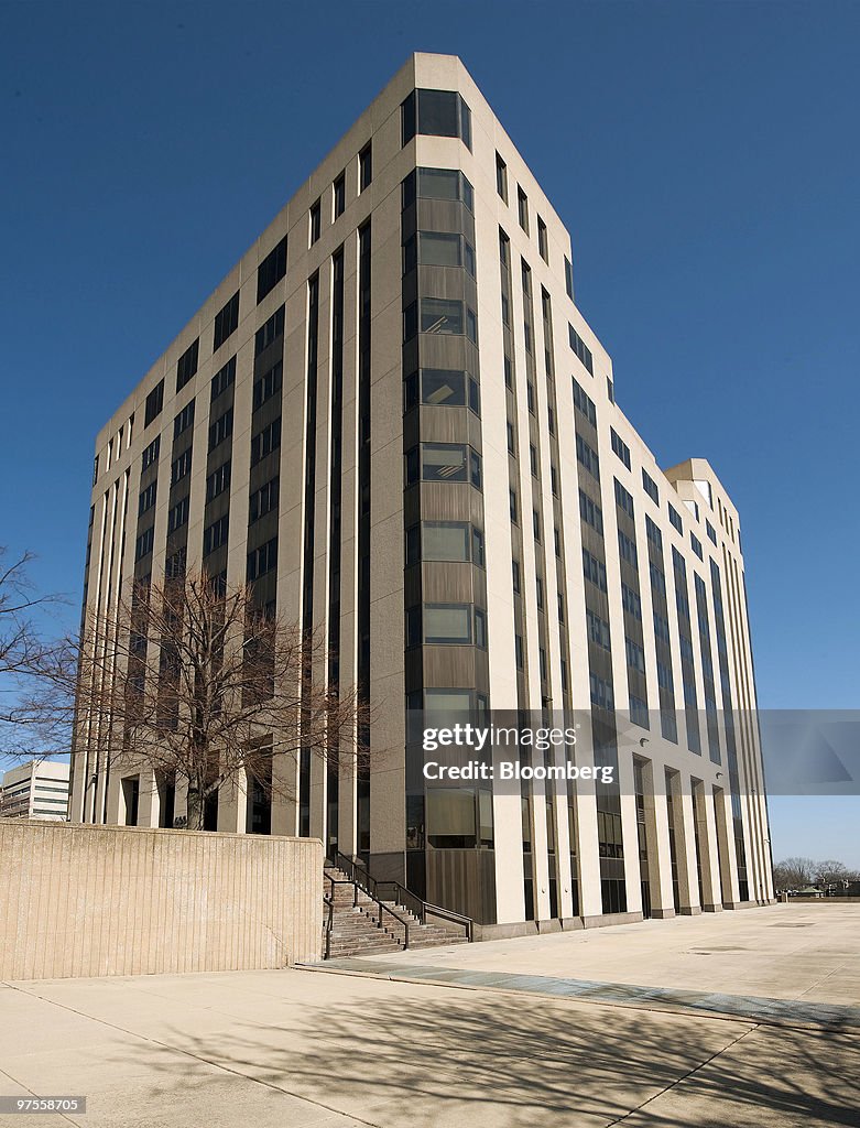 AIG Agrees to Sell Alico Unit to MetLife for $15.5 Billion