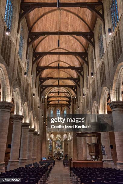 interior of the great delft cathedral , nieuwe kerk ,the netherlands, - nieuwe kerk delft stock pictures, royalty-free photos & images