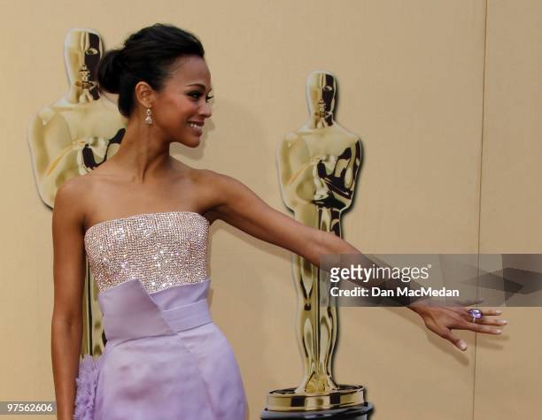 Actress Zoe Saldana attends the 82nd Annual Academy Awards held at the Kodak Theater on March 7, 2010 in Hollywood, California.