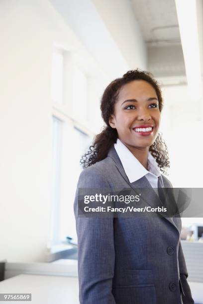 confident businesswoman - veer stock pictures, royalty-free photos & images