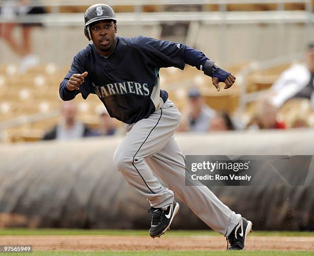 Chone Figgins of the Seattle Mariners runs the bases against the Chicago White Sox on March 8, 2010 at The Ballpark at Camelback Ranch in Glendale,...