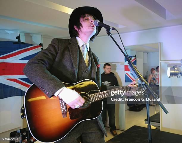 British singer Pete Doherty performs during the Joseph flagship opening, as part of Paris fashion week, at Joseph store on March 8, 2010 in Paris,...