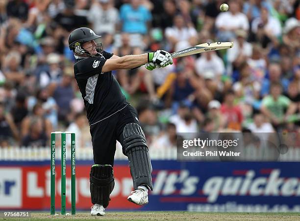 Scott Styris of New Zealand bats during the One Day International match between New Zealand and Australia at Seddon Park on March 9, 2010 in...